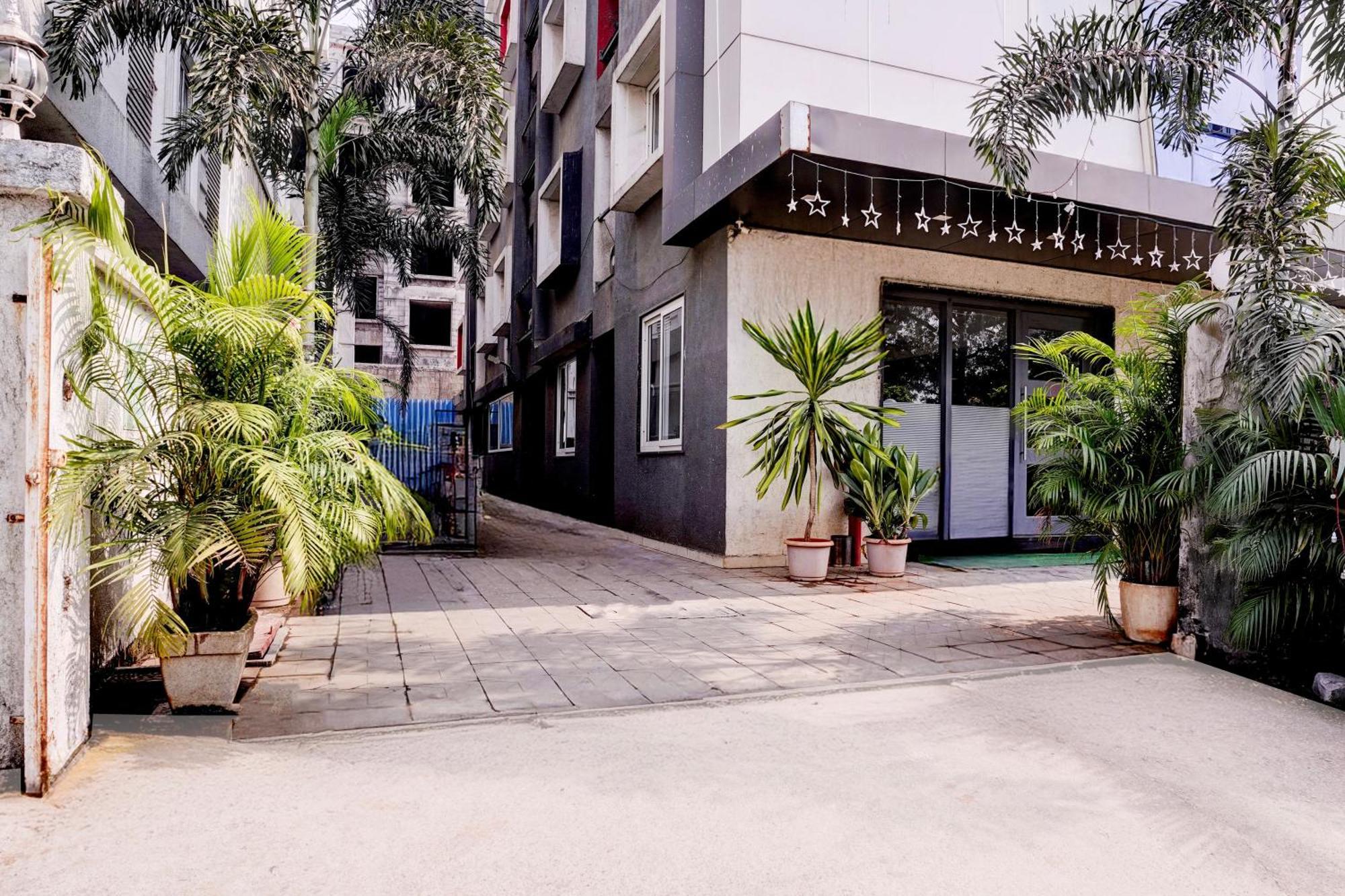 Townhouse Oak Kopar Khairane Navi Mumbai Formerly Ivy Hotel Eksteriør billede