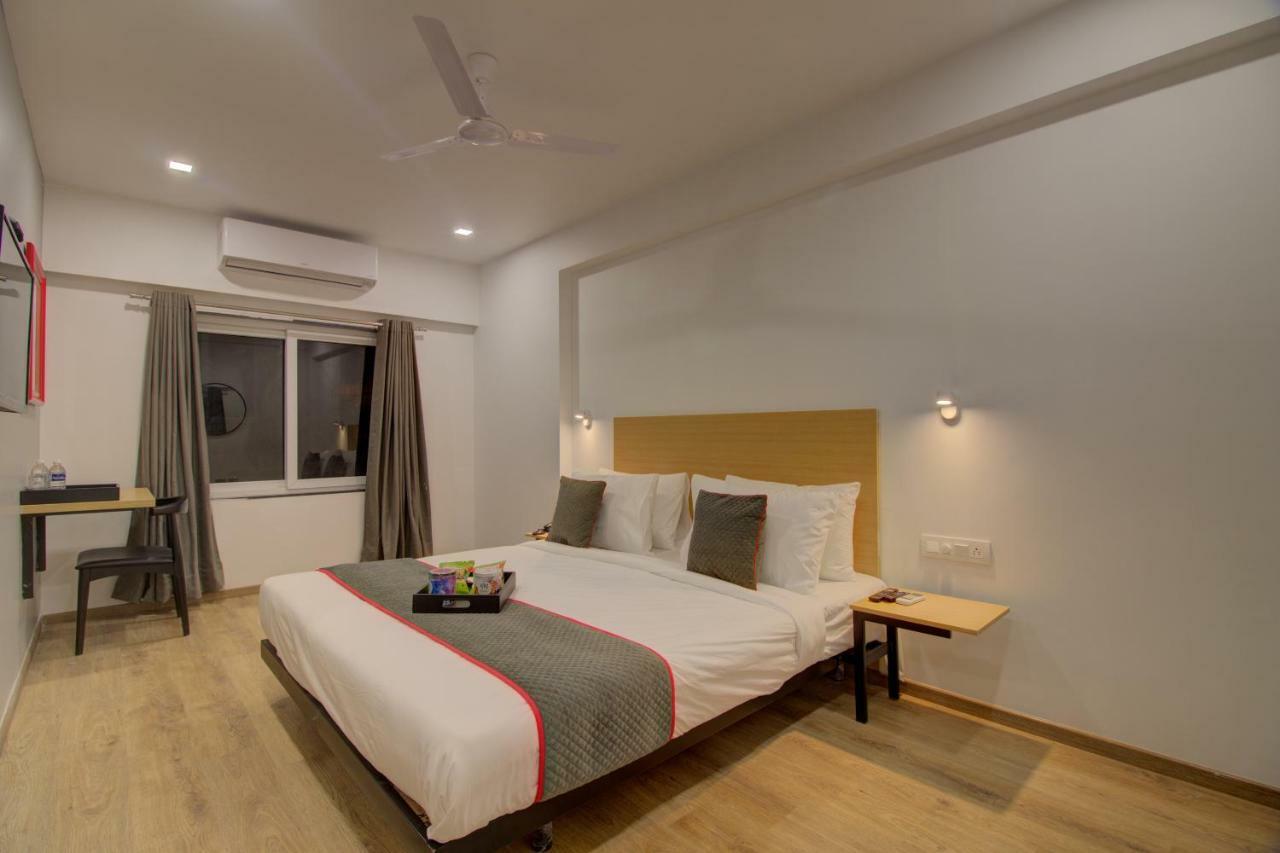 Townhouse Oak Kopar Khairane Navi Mumbai Formerly Ivy Hotel Eksteriør billede